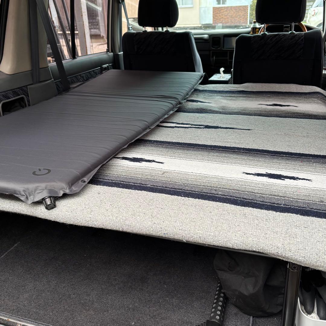 ※ ひろくん　　ランクル70 78プラド　天板グレー