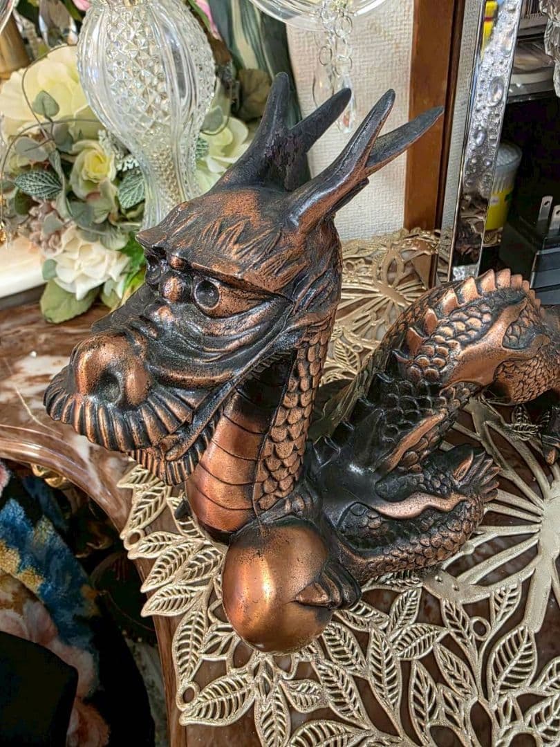 龍の置物　オブジェ