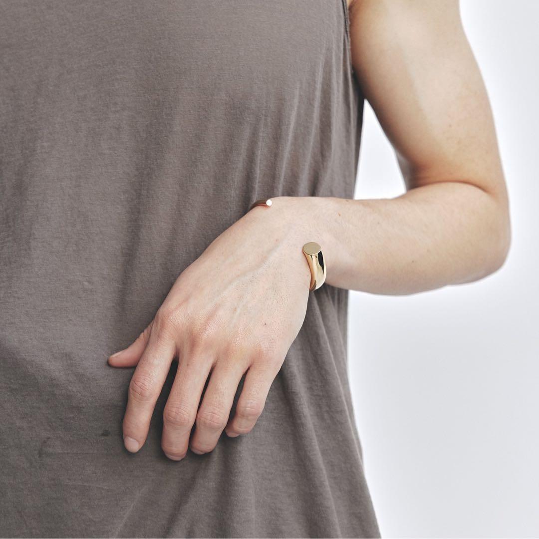 h‘eres 202 HORN BANGLE GOLD ヒアーズ