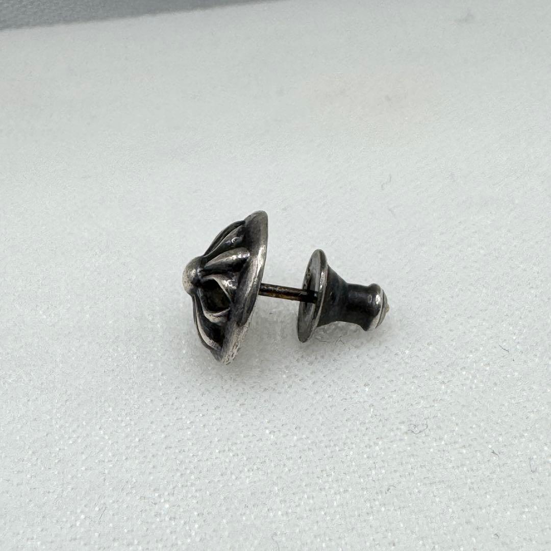 CHROM HEARTS クロムハーツ クロスボールピアス　片耳