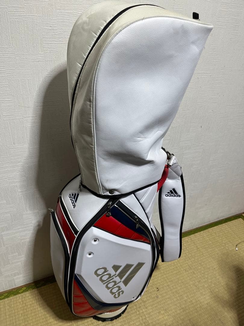 稀少品！ アディダス　adidas キャディーバック　９型　フードカバー付属