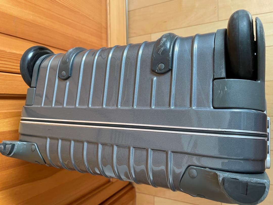 Rimowa Limbo キャリーケース