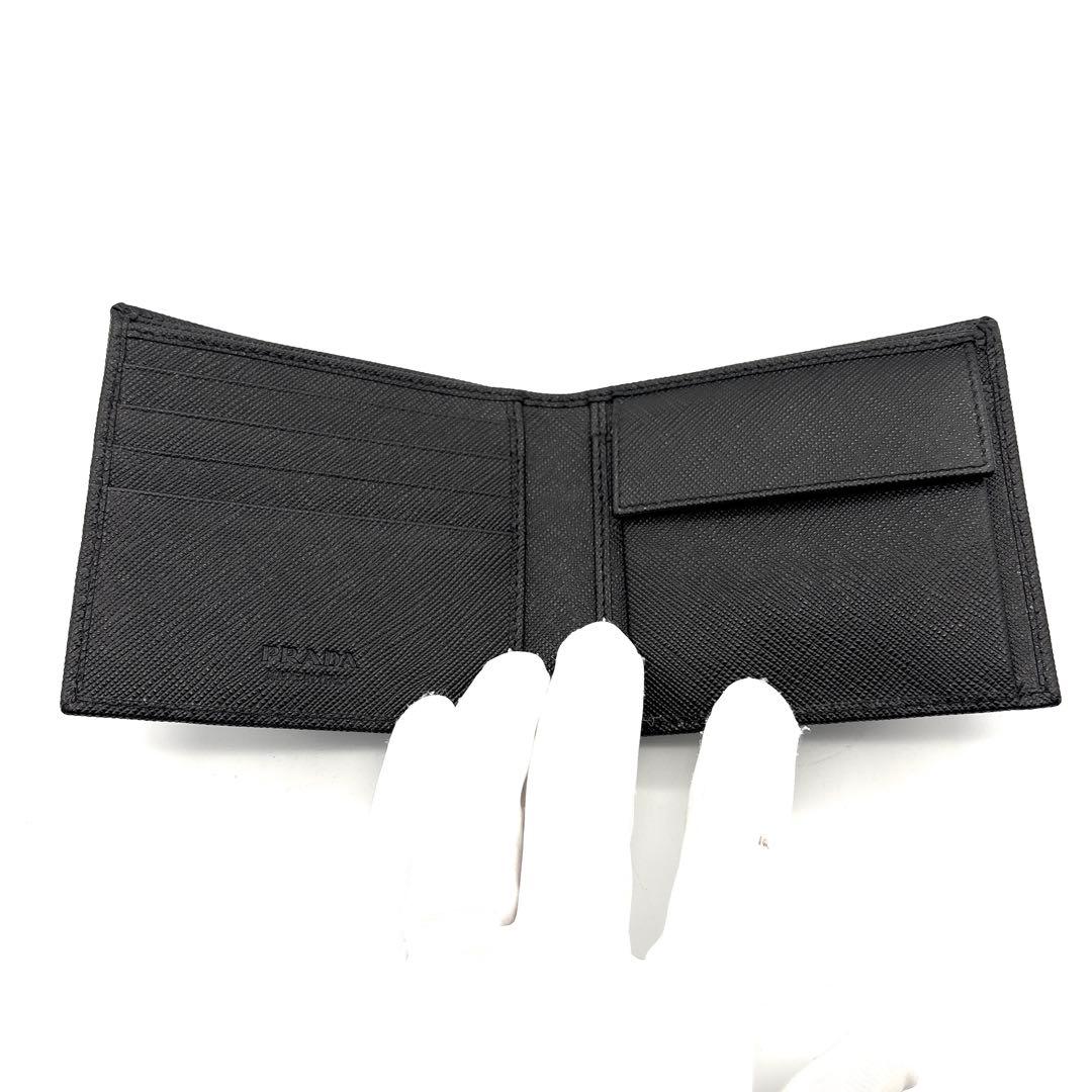 未使用級◆PRADA 二つ折り財布 サフィアーノ 三角プレート ブラック