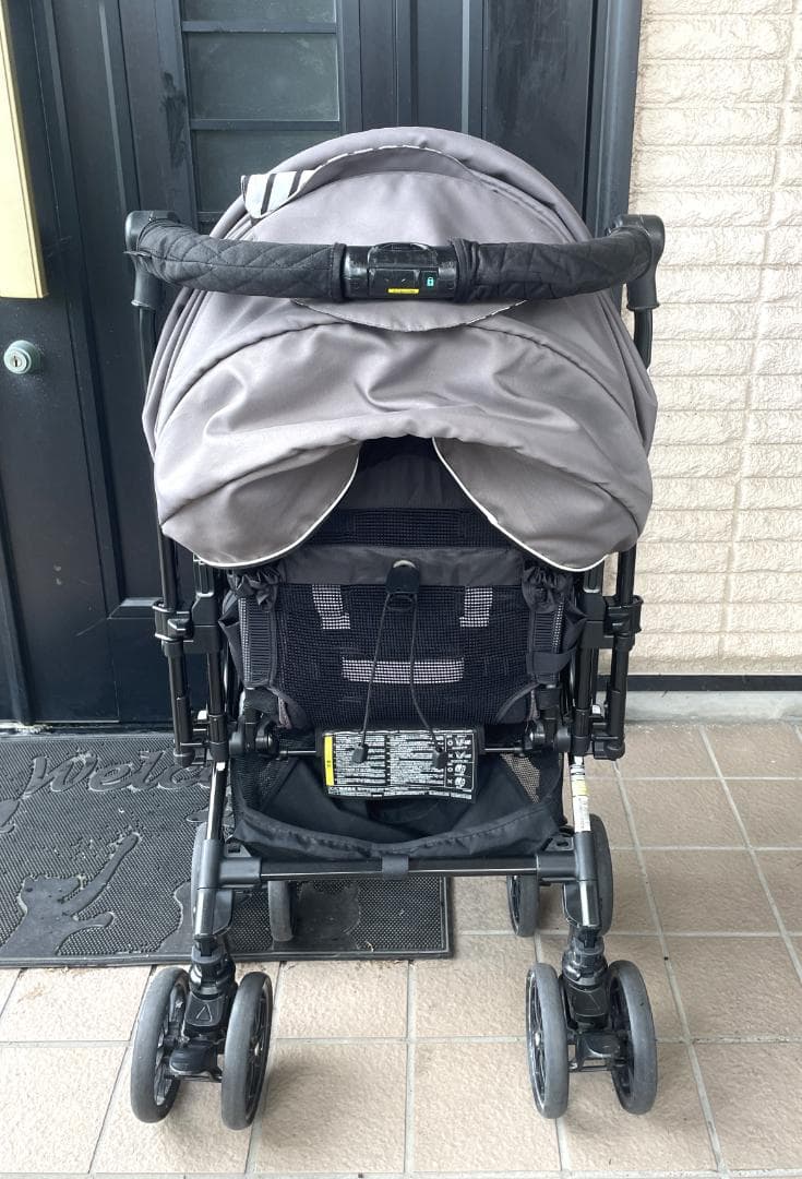 ■送料無料■美品■コンビ■両対面■スゴカル４キャスコンパクト■６０，５００円