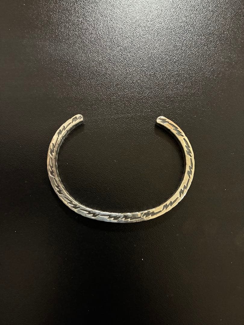 サンシャインリーブス 4面スタンプ バングル