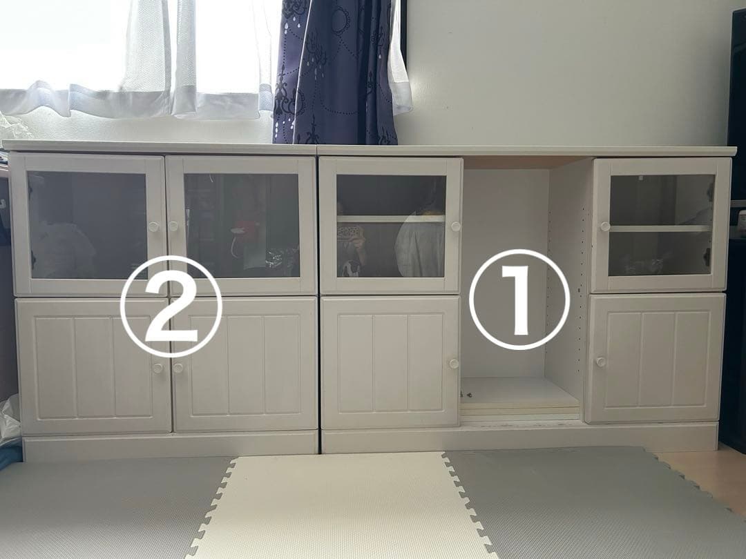 ホワイトキャビネット リビングボード サイドボード ガラス扉付き①