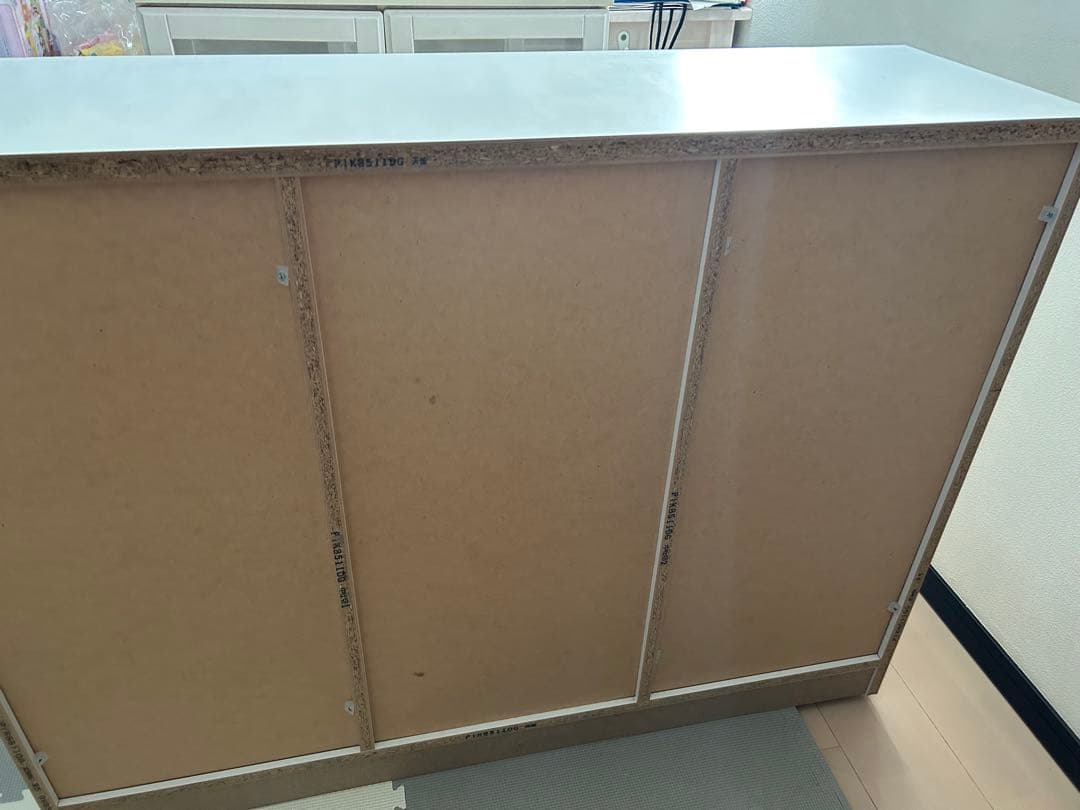 ホワイトキャビネット リビングボード サイドボード ガラス扉付き①