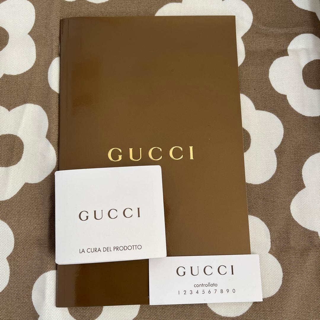 GUCCI 犬型キーホルダー ブルドッグ