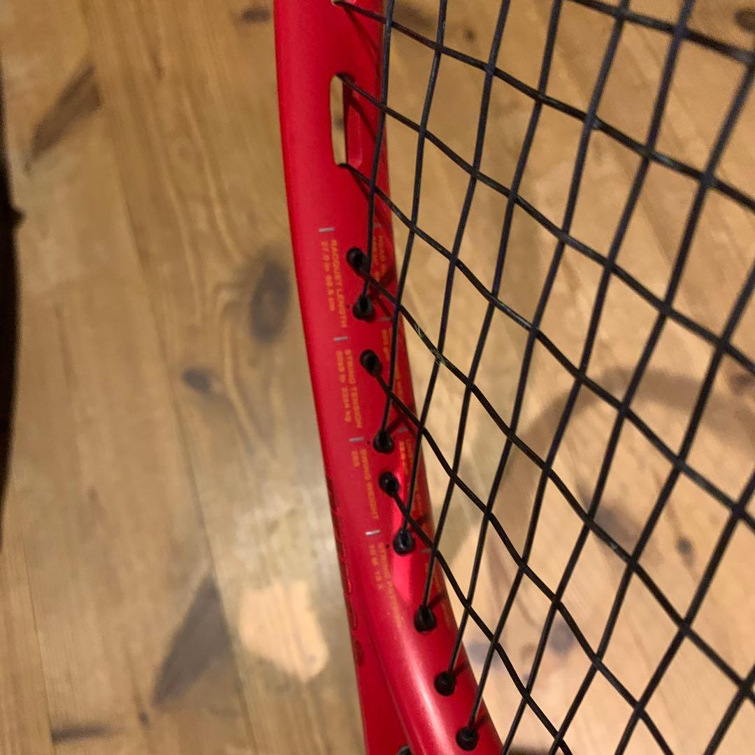 現行型　prince BEAST O3 100 G2テニスラケット 赤オレンジ