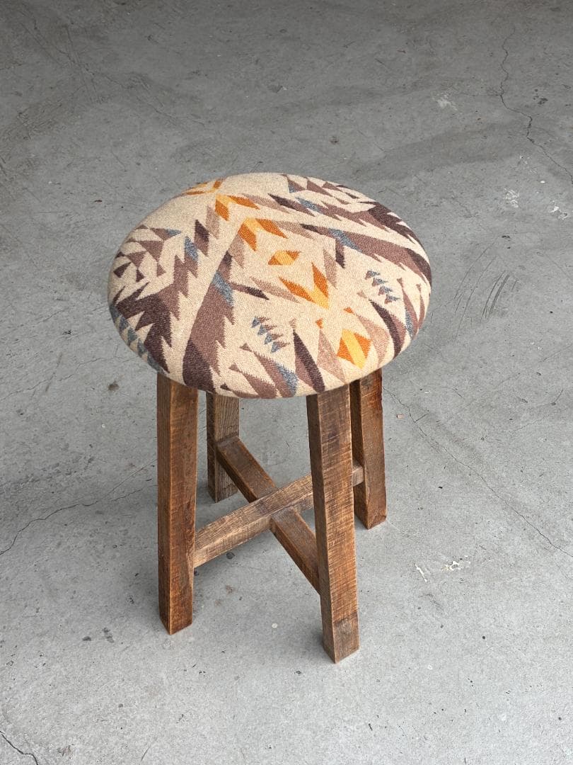 vintage stool オルテガスツール　ペンドルトン　ネイティブ柄