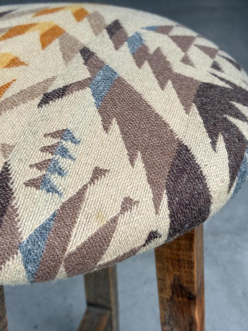 vintage stool オルテガスツール　ペンドルトン　ネイティブ柄