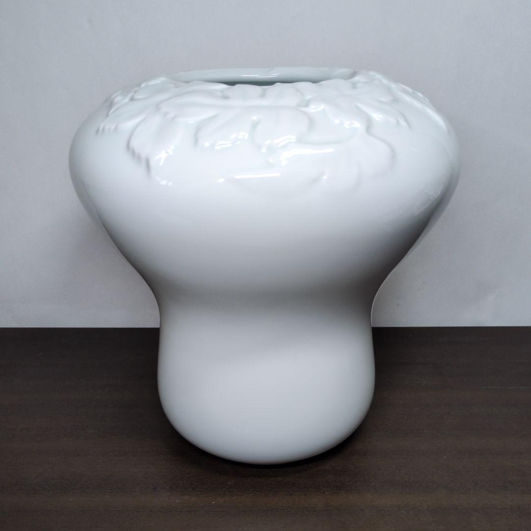 深川製磁 君島一郎 白磁 貼付 葉文 花瓶 高さ約25cm