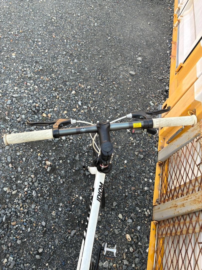 【引き取り歓迎】GIANT ジャイアント IDIOM 20インチ　ミニベロ