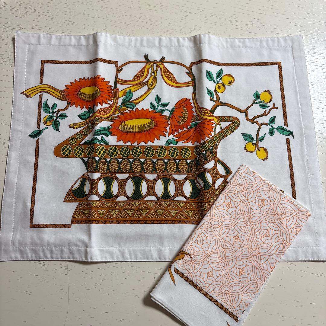 HERMES ランチョンマット③