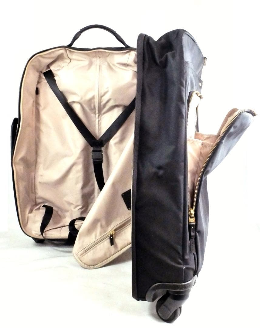 専用トゥミ インターナショナル 4 ウィールド・キャリーオン BK 【USED】