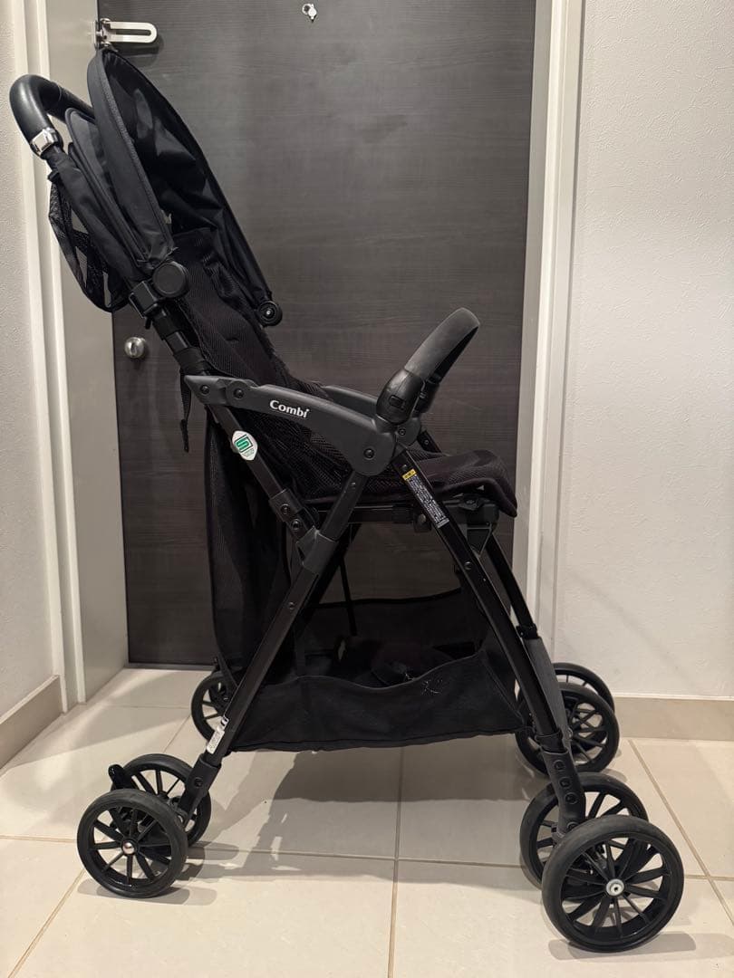 【美品】Combi ベビーカー Acbee plus AN ブラック