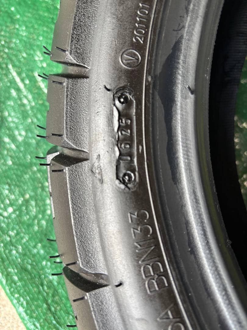 オンロード用タイヤ 新品同様