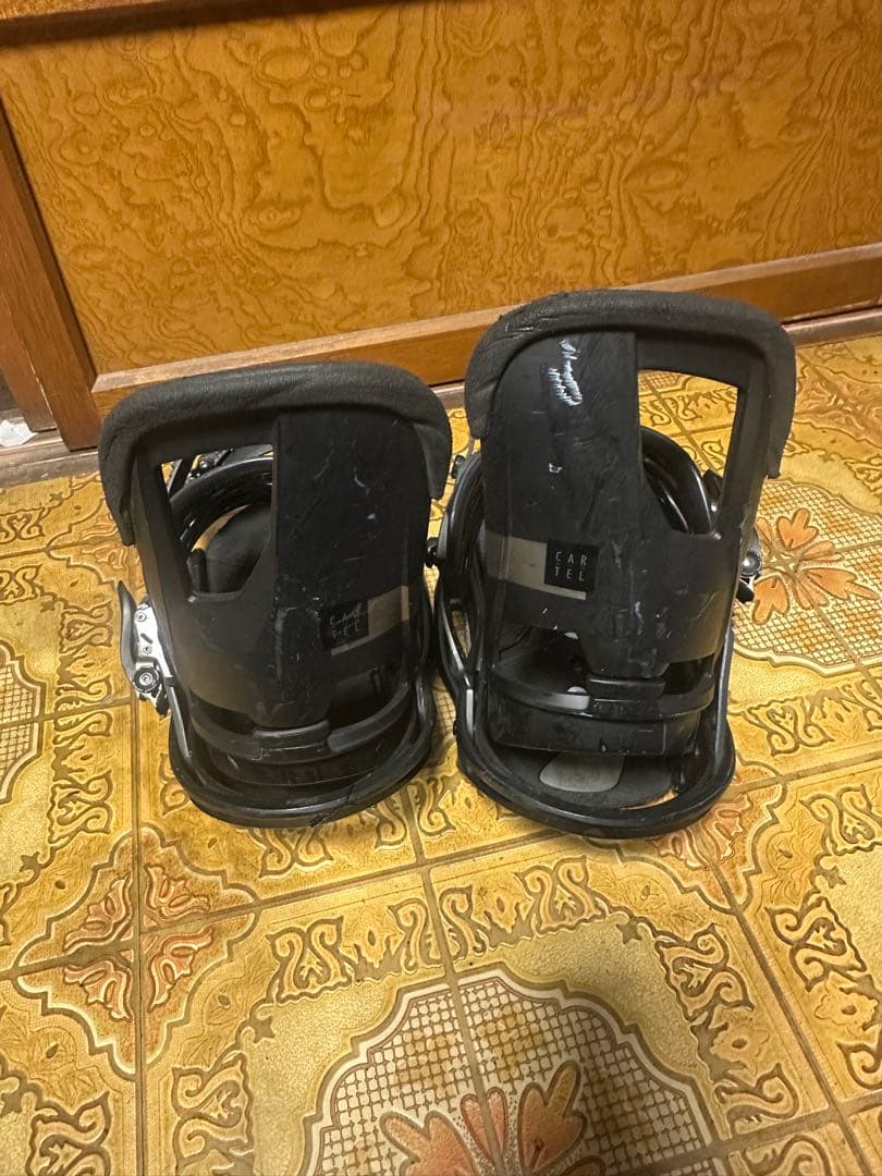 バートン　カーテル EST ビンディング