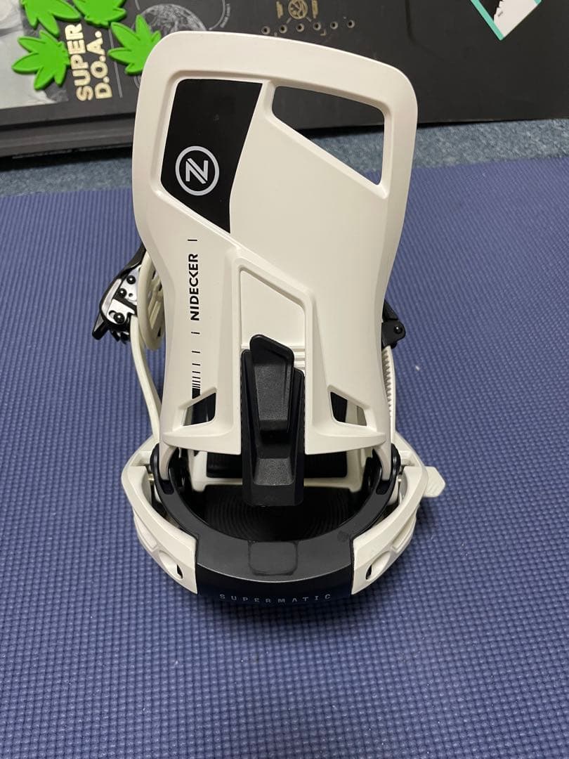 ナイデッカー　スーパーマチック　SUPERMATIC Mサイズ　23-24モデル