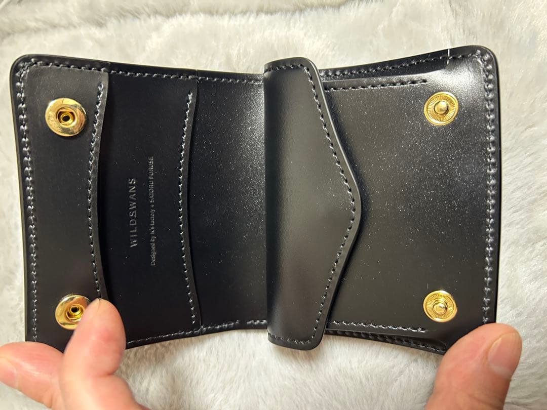 新品未使用　ロイドヴァッシュ　ワイルドスワンズ　KF-003 黒