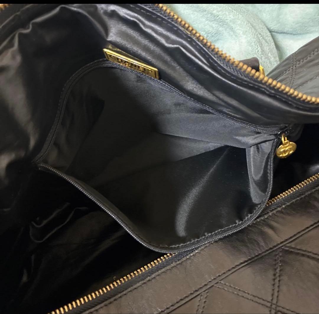 T*K様 CHANEL ヴィンテージ 黒 キルティング ロゴ レザー ボストンバ