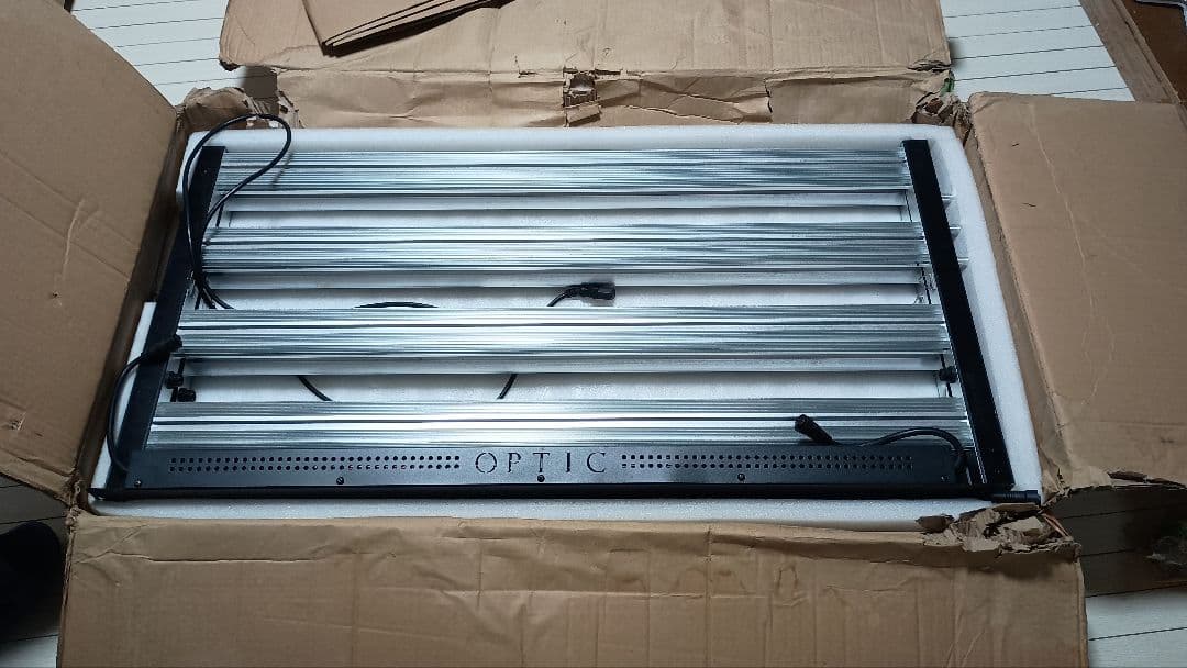 slim 650s grow light 植物育成灯