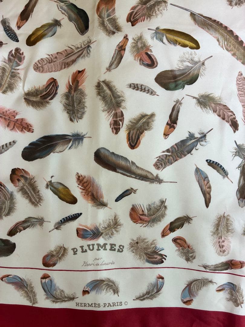 あ*き様 HERMÈS PLUMES シルクスカーフ 90cm