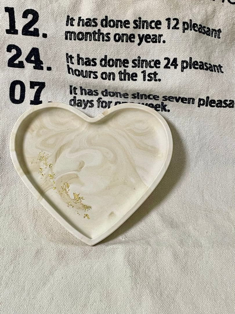 専用♡調整用：ギフト用 猫型トレイ2個＆ハートトレイ＆ペン立て 全て金箔マーブル