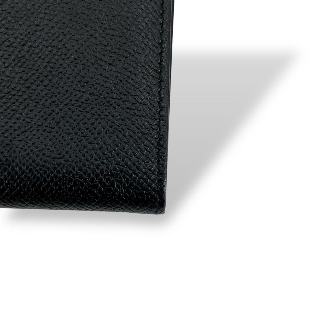 正規品　美品　ブルガリ　二つ折り財布　コンパクトウォレット　ブラック　レザー