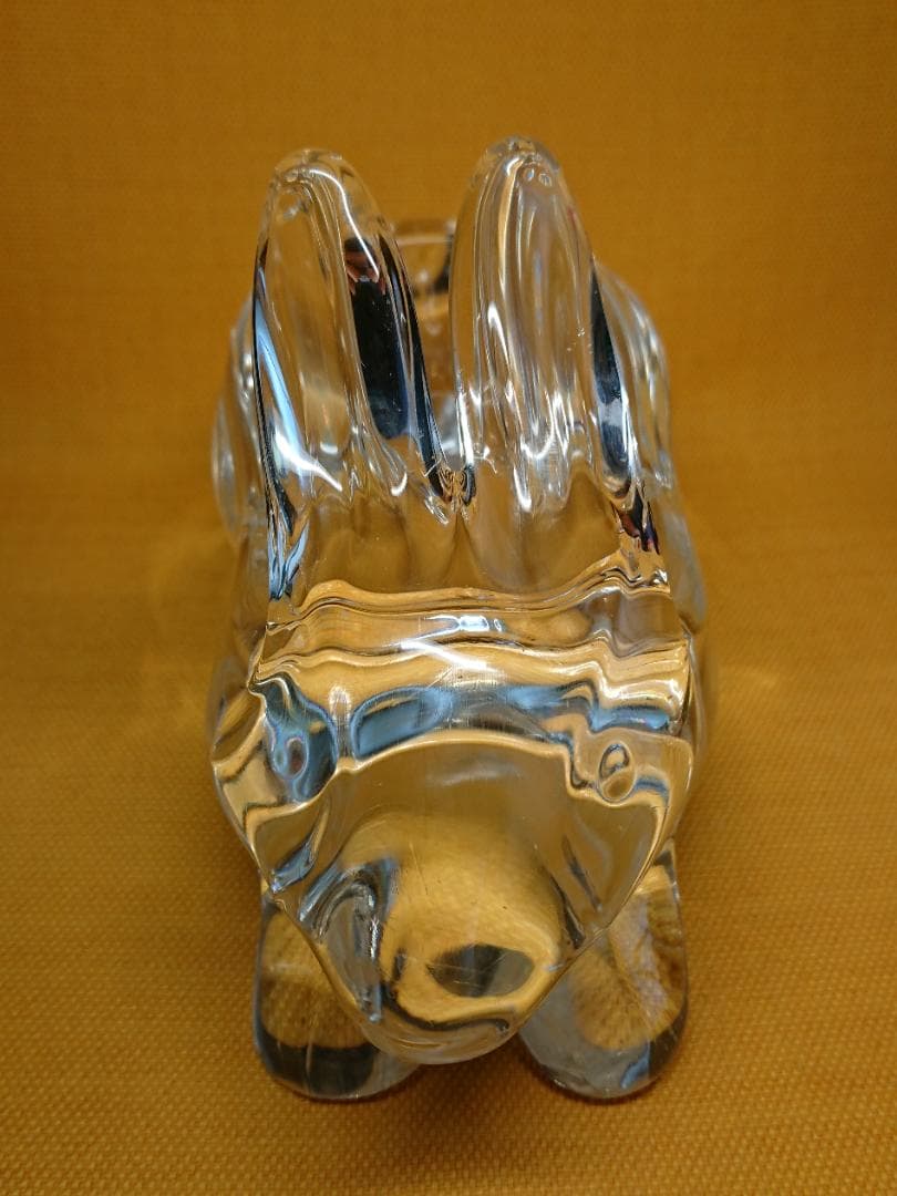 【美品】小物入れ　クリスタルガラス　兎　置物　インテリア　工芸品　A1555