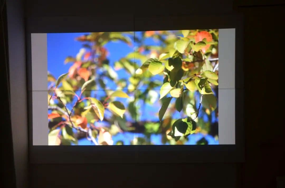 EPSON ホームプロジェクター　EH-TW5350 3D対応