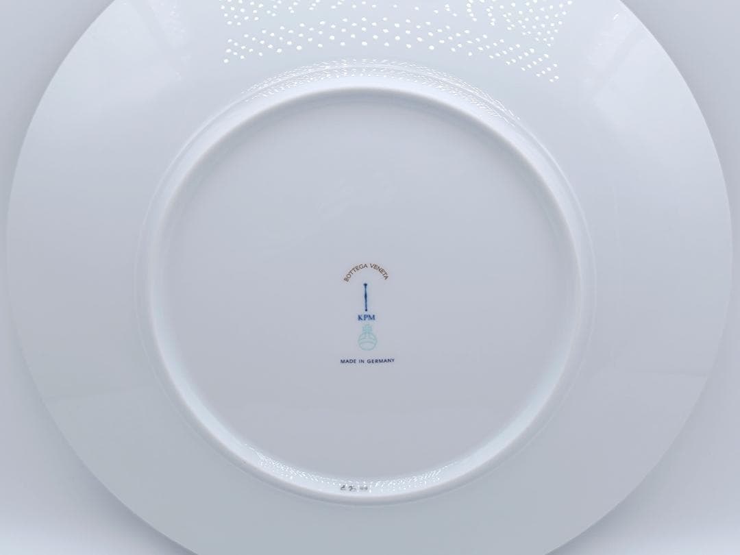 Bottega Veneta（ボッテガ・ヴェネタ）　大皿・サービスプレート