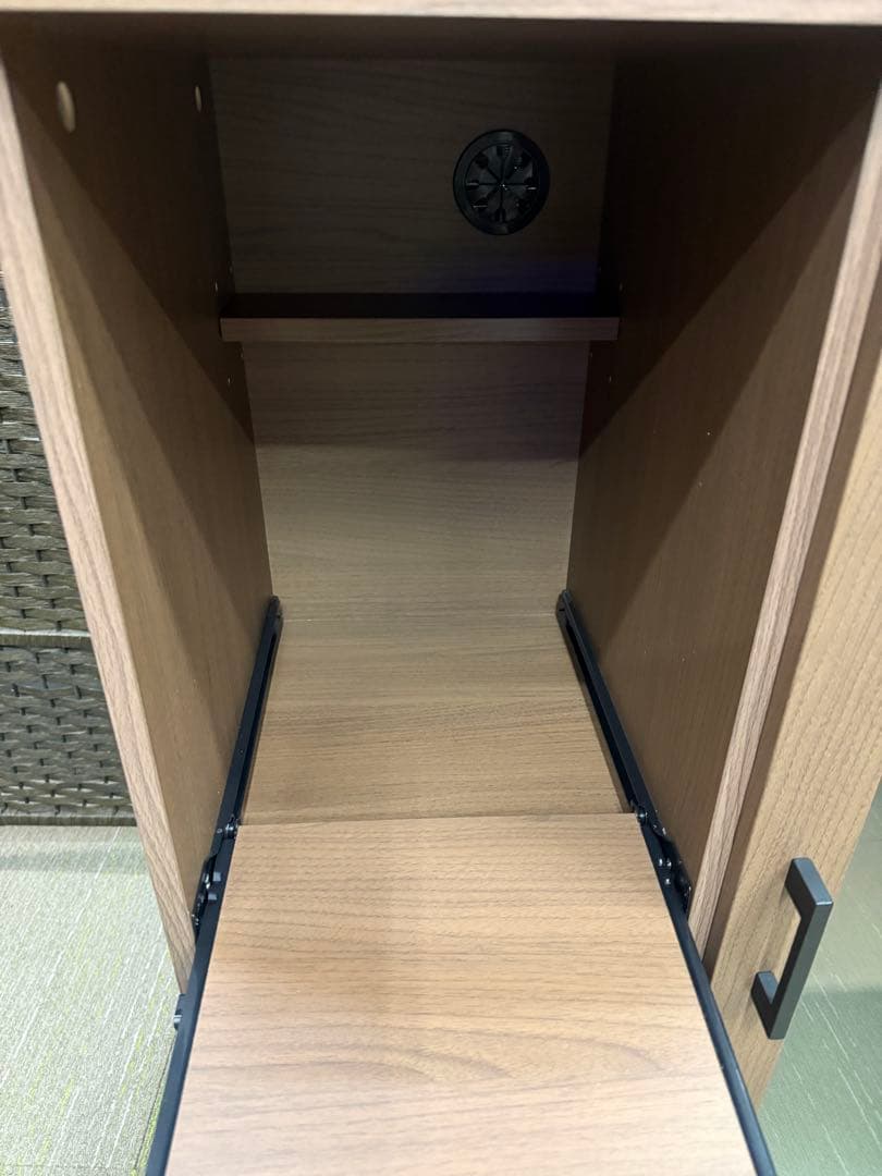 【洗浄消毒作業済】【美品】ニトリ　レンジ台(フォルムN RE9060G MBR）