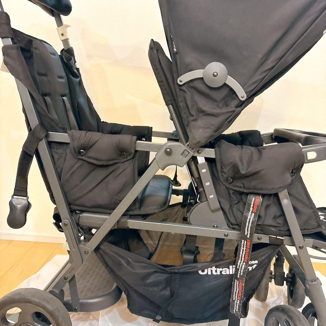 2人乗りベビーカー　ジュービー　カブース　ウルトラライト　グラファイト