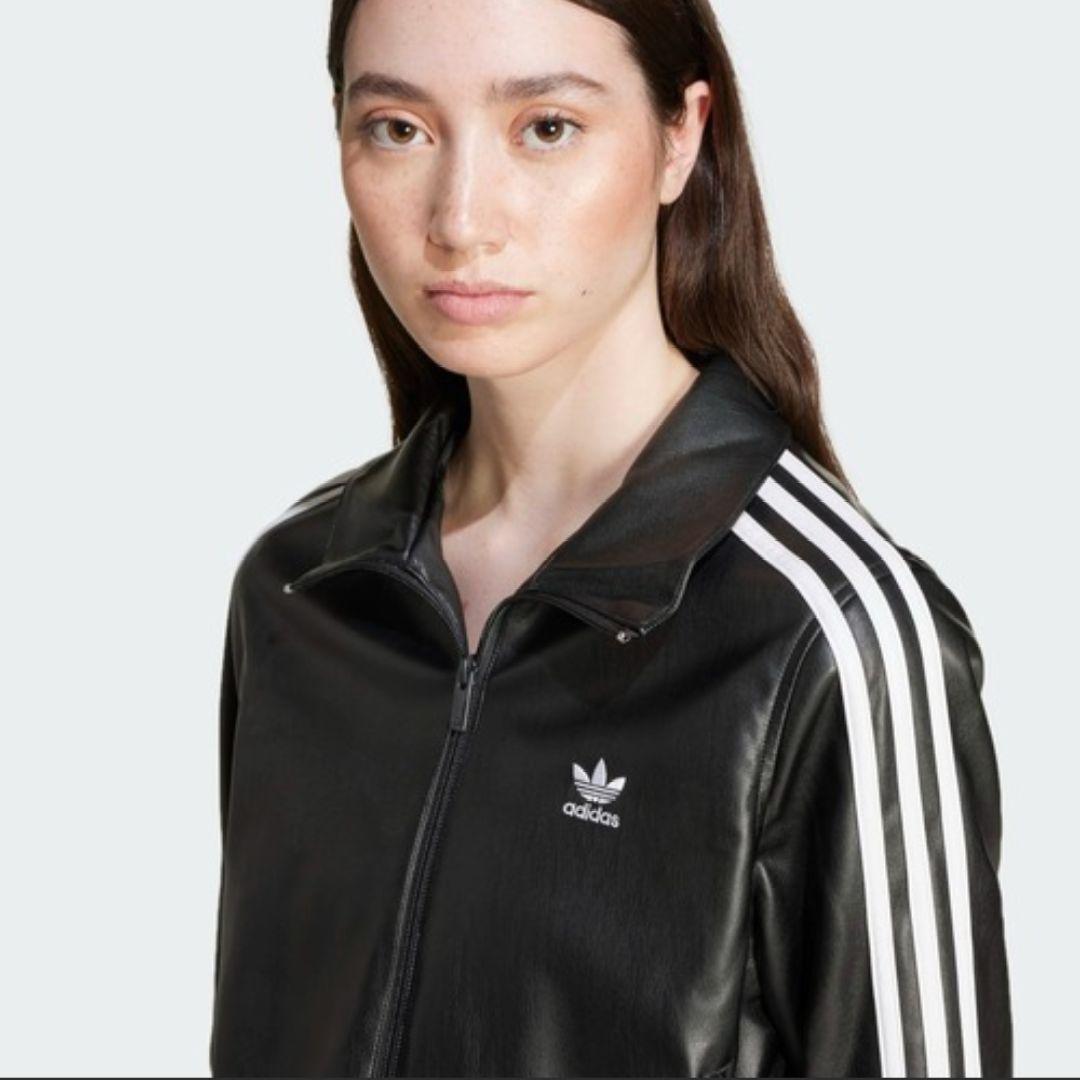 希少M✨adidas ブラック クロップドジャケット　アディダス