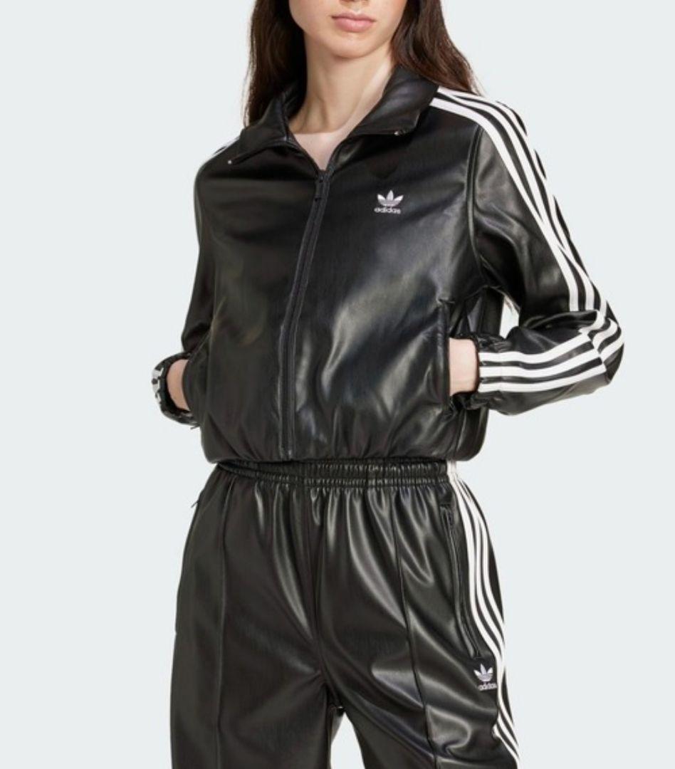 希少M✨adidas ブラック クロップドジャケット　アディダス