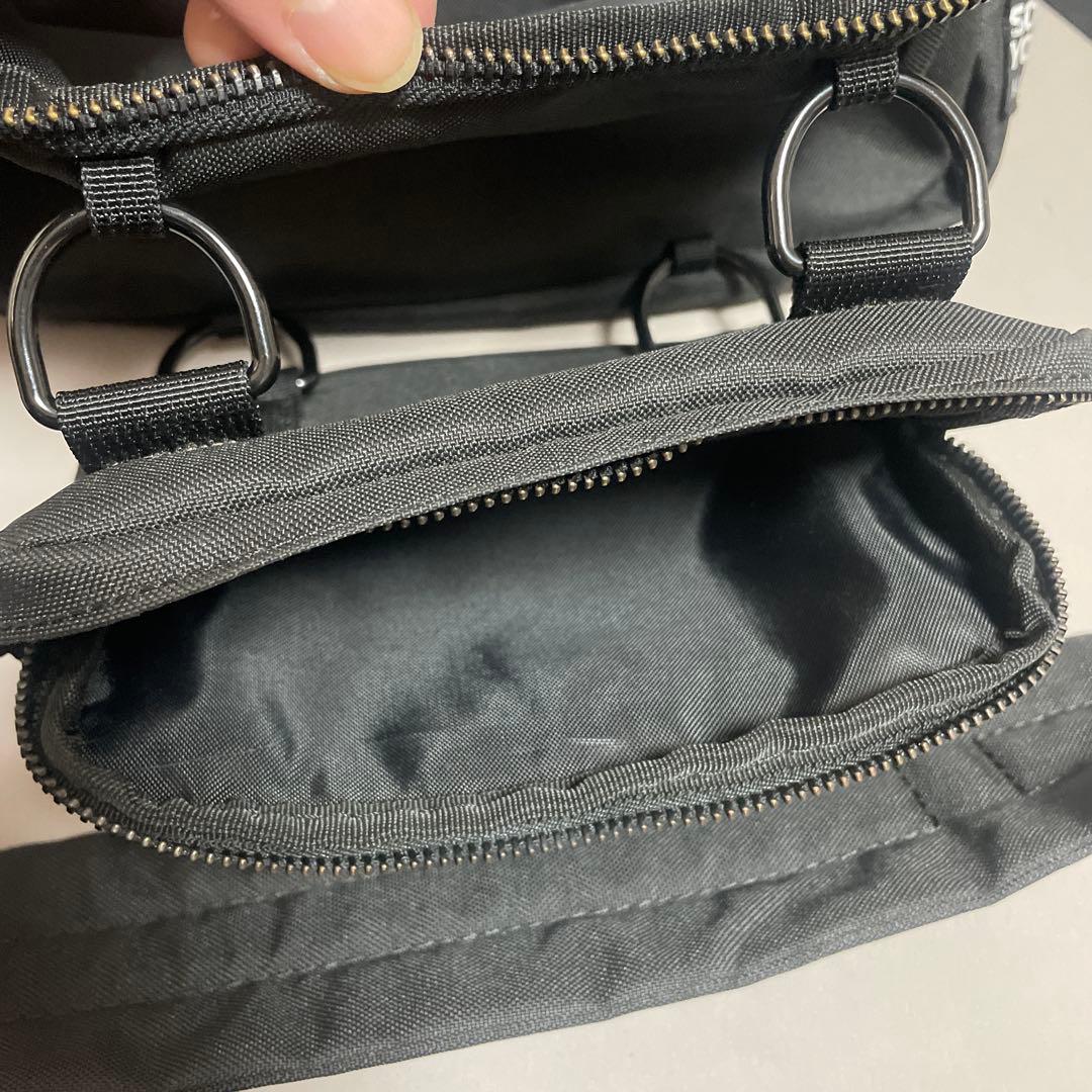 G*a様 EASTPAK RAF SIMONS ブラック　ボディバッグ