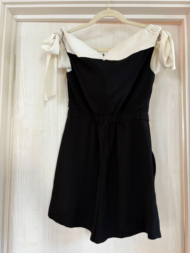 サロペット・オーバーオール・オールインワン Herlipto Two Tone Ribbon Romper S