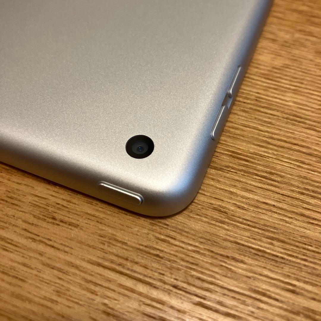 Apple iPad (第9世代) 64GB シルバー