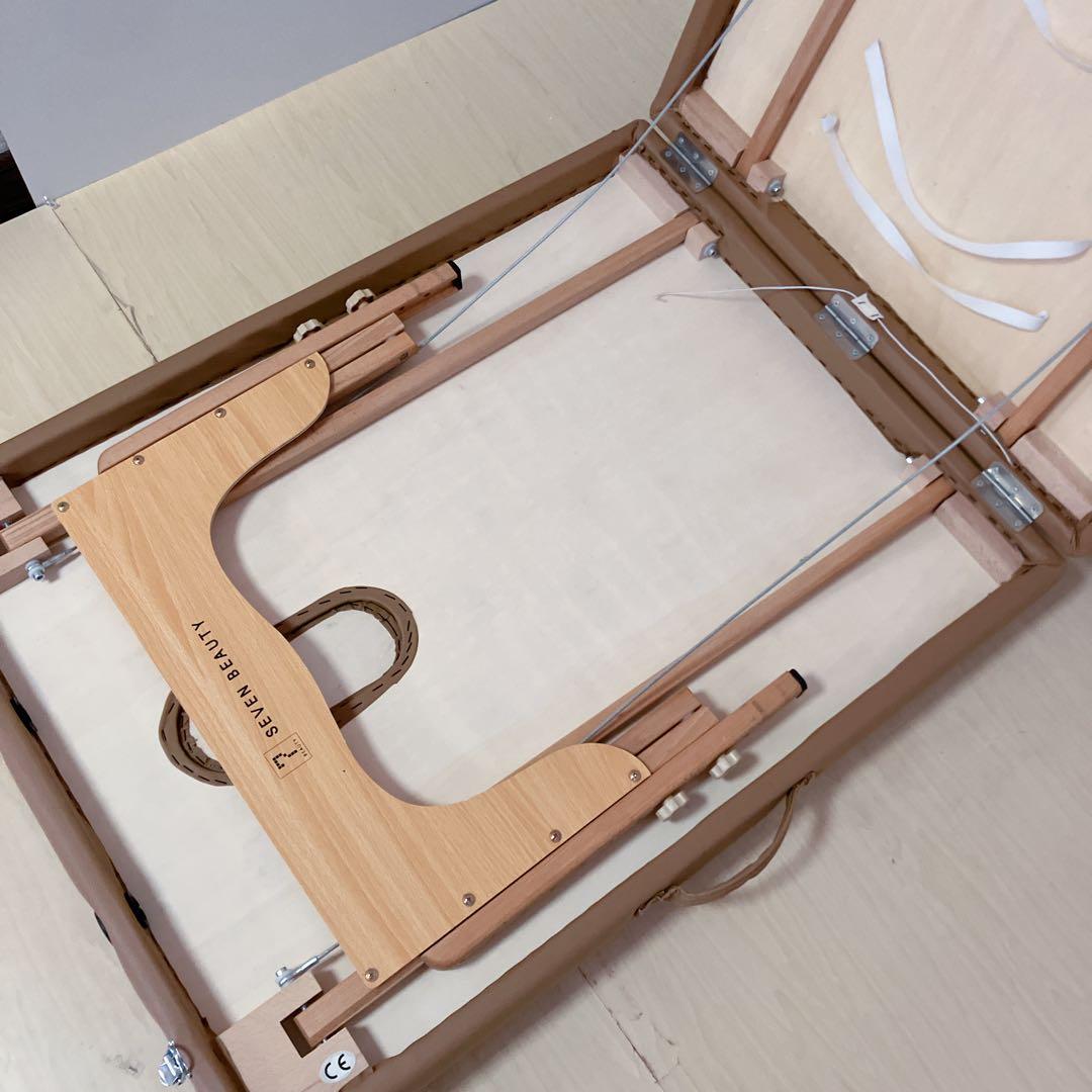 SEVEN BEAUTY セブンビューティー　エステベッド　マッサージベッド