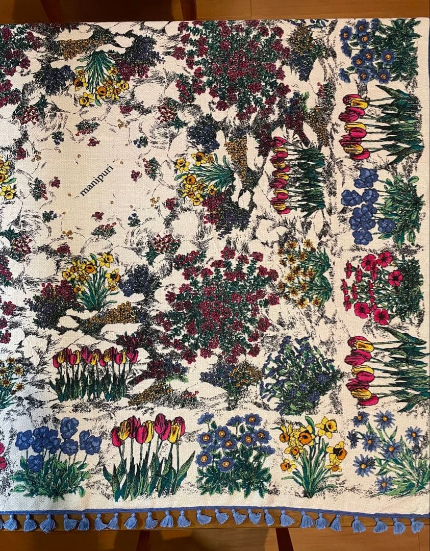 manipuri 花柄スカーフ ポンポン付き