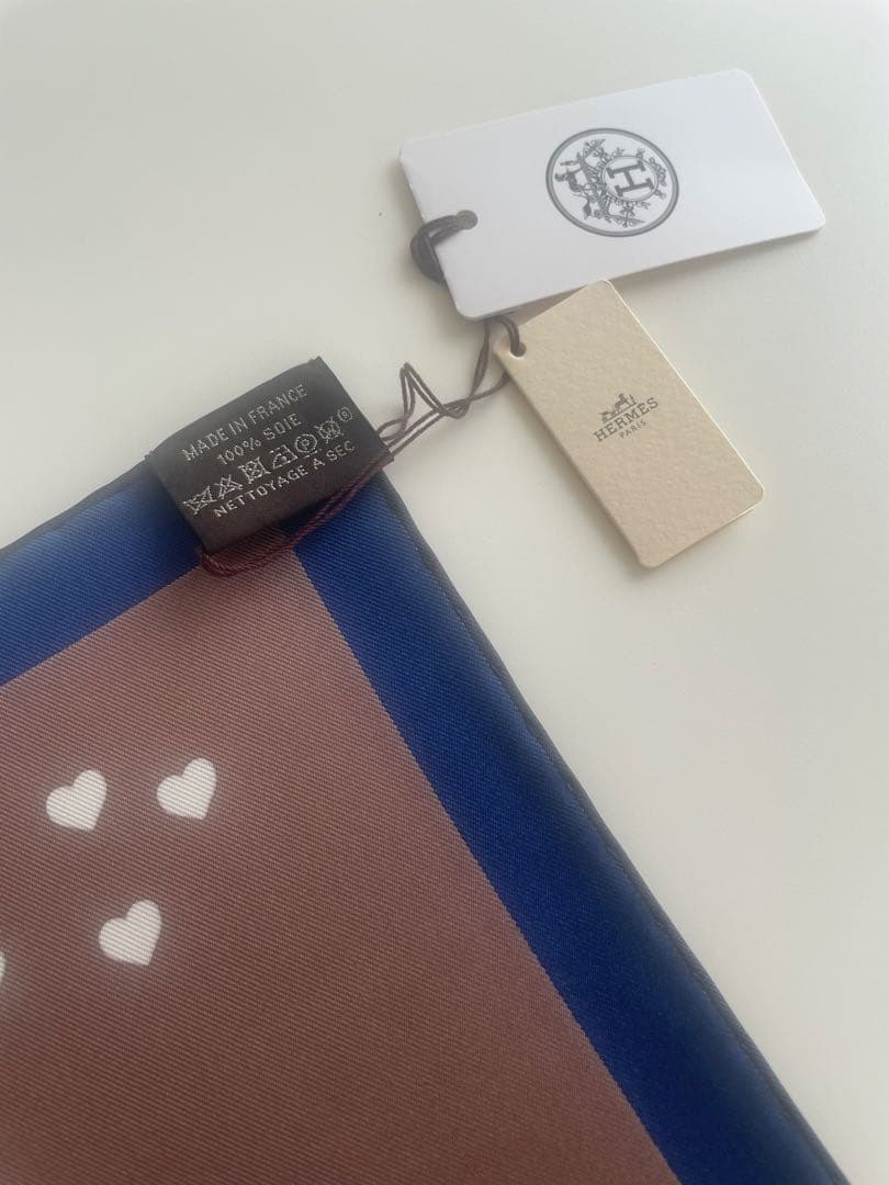 【エルメス】シルクスカーフ90センチ(未使用)