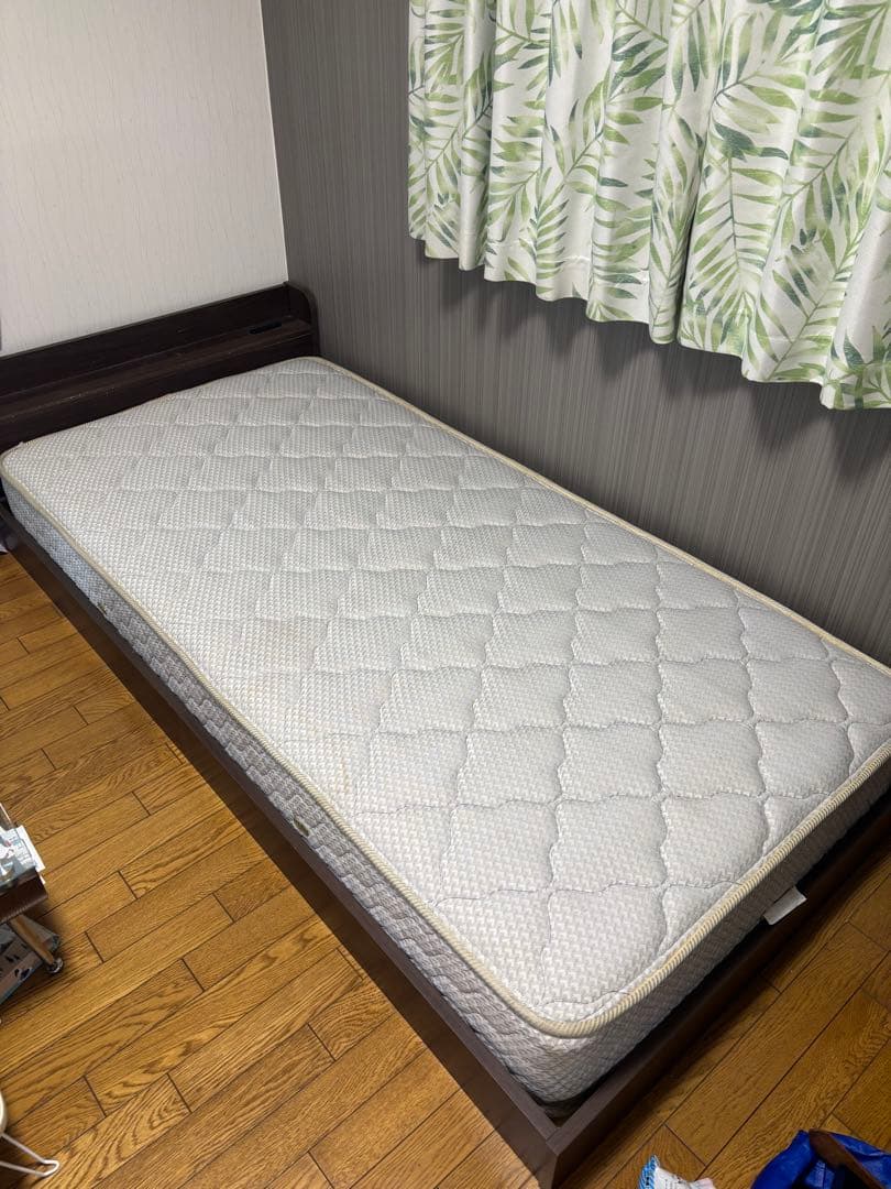 フランスベッド　シングル キルティングマットレス ホワイト