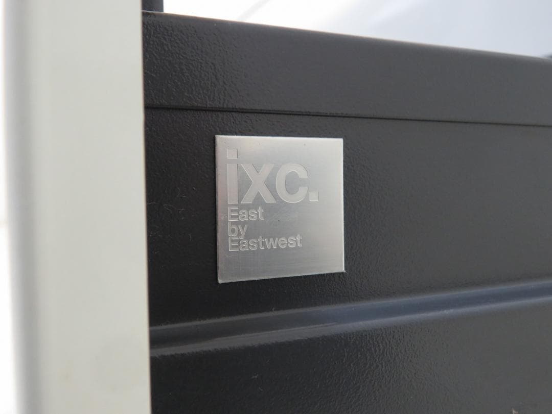 Cassina ixc カッシーナ LOTUS ロータス シアターボード 30万