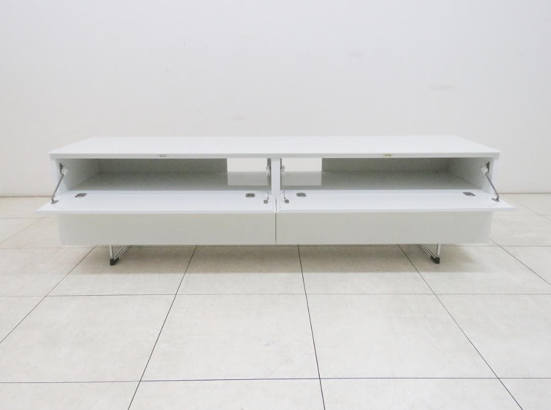 Cassina ixc カッシーナ LOTUS ロータス シアターボード 30万