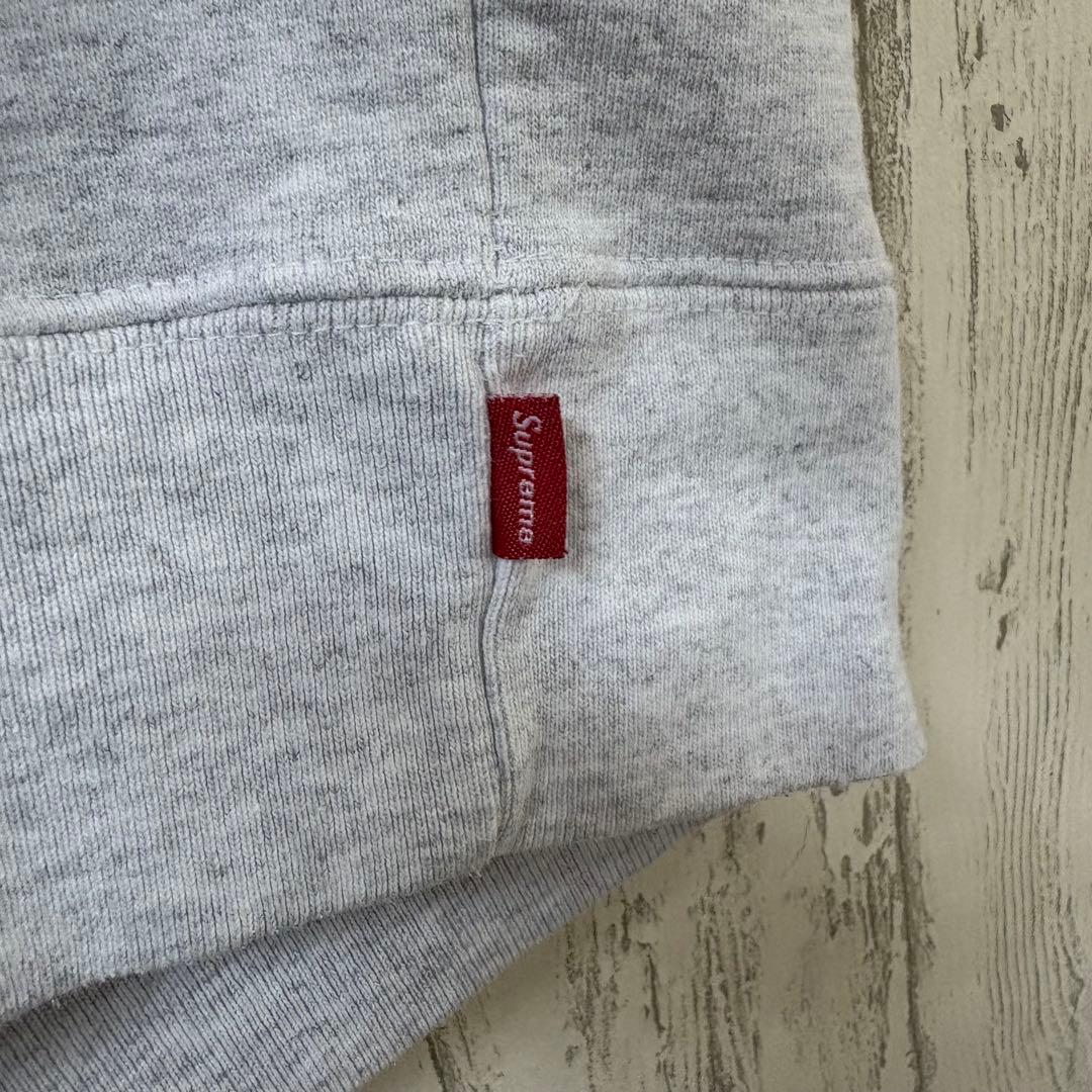 【激レア】SUPREME シュプリーム　パーカー　ボックスロゴ　刺繍　スウェット
