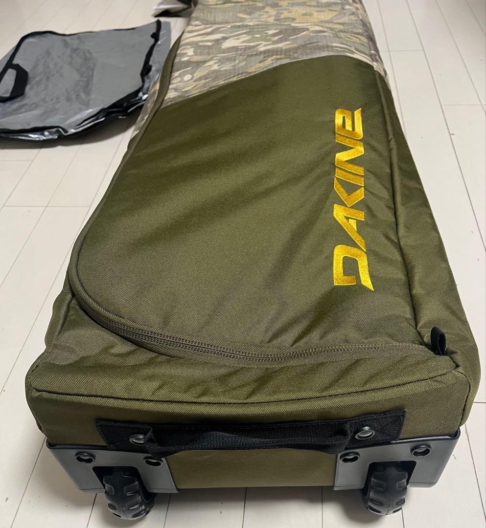 【良品】DAKINE ダカイン　日本正規品　スキーケース　スノーボードケース　②