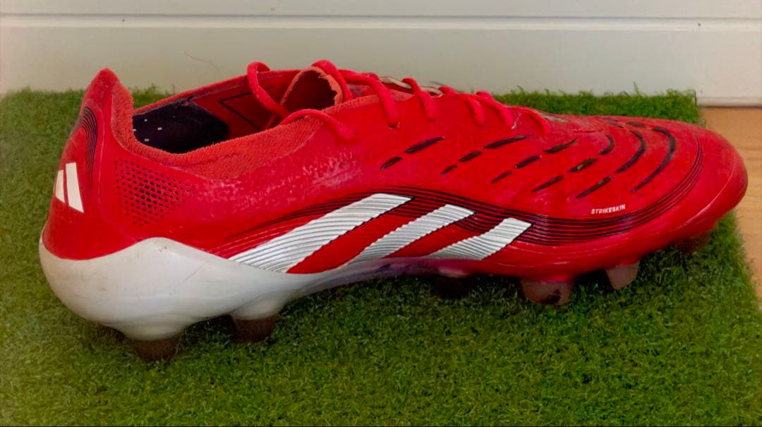 プレデター ELITE HG/AG ジャパン / 土・人工芝用