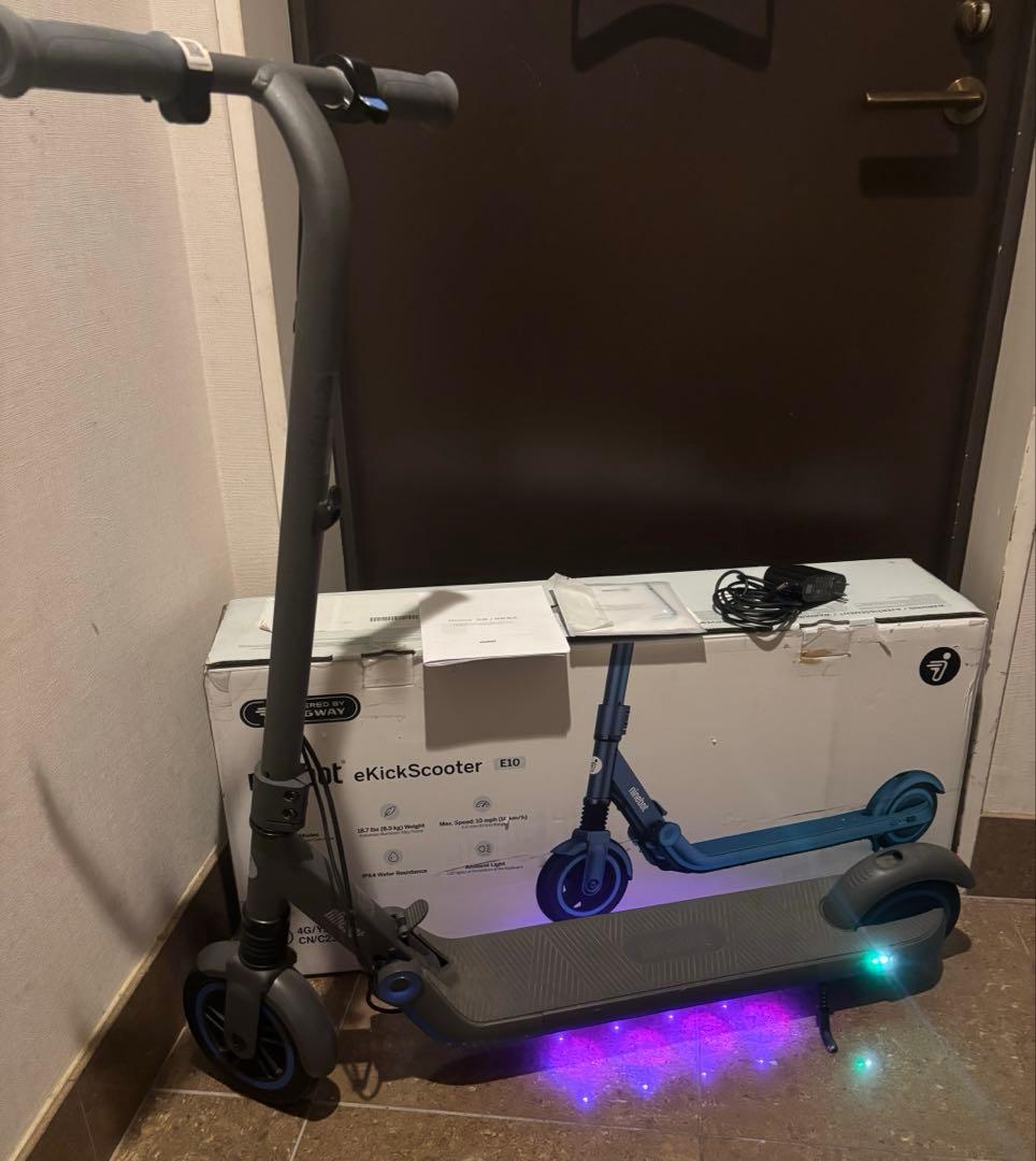 ★Ninebot eKickscooter E10 送料込み