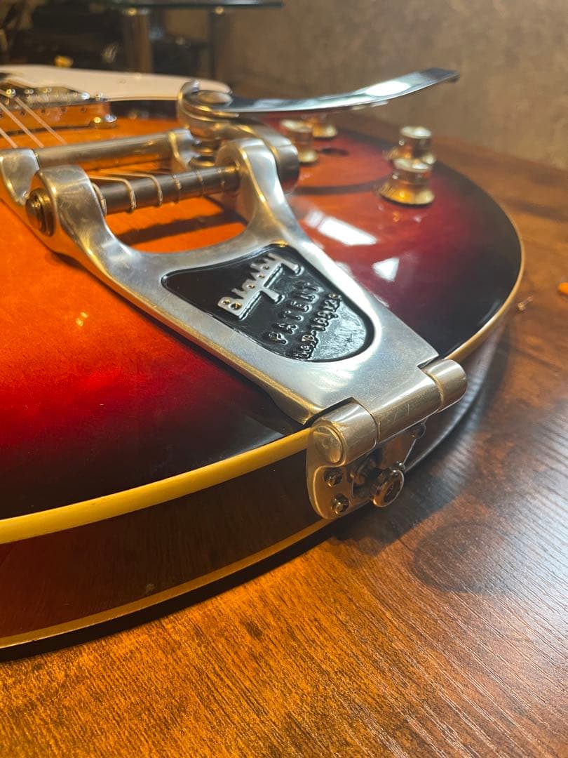 MAD-Q　エピフォン　ソレント　ピアレス90年代復刻